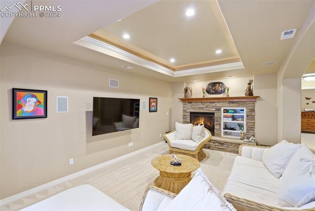 9964 Oak Knoll Terrace