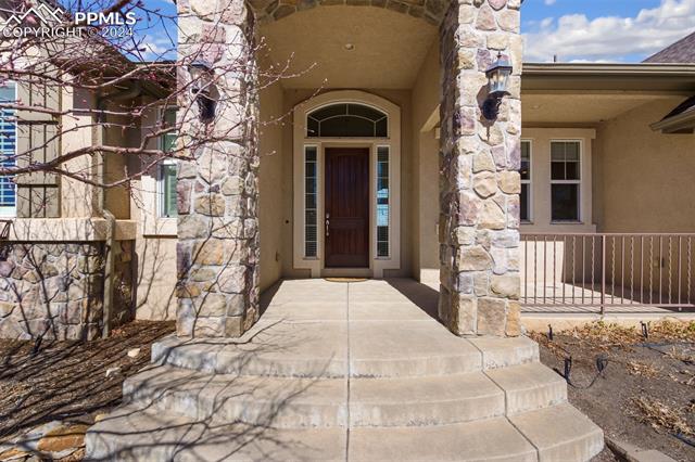 9964 Oak Knoll Terrace