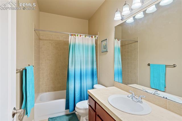 9964 Oak Knoll Terrace