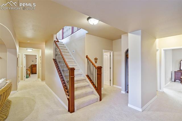 9964 Oak Knoll Terrace