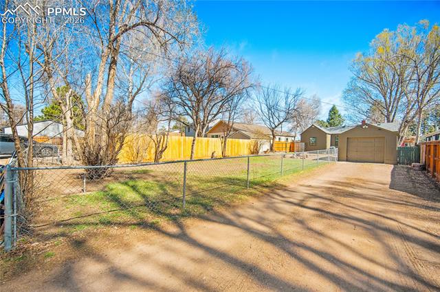 1502 N Prospect Street