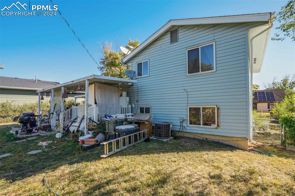 2124 Whitewood Drive