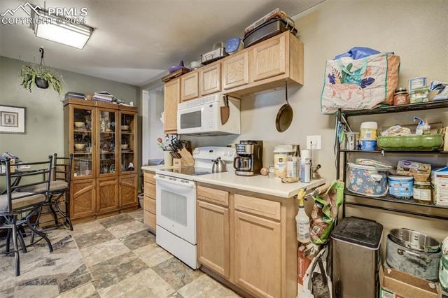 2124 Whitewood Drive