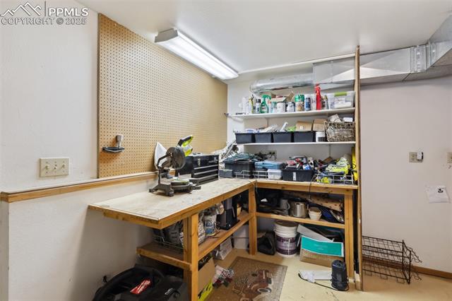 6215 Aspen Ridge Road