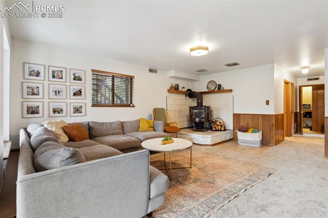 6215 Aspen Ridge Road