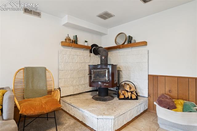 6215 Aspen Ridge Road