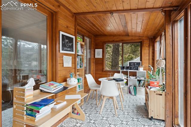 6215 Aspen Ridge Road