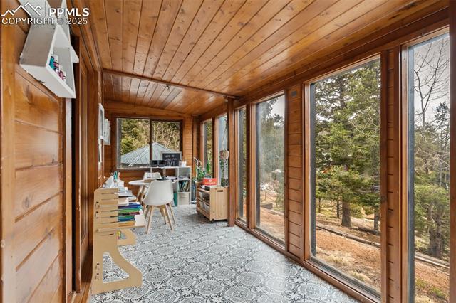 6215 Aspen Ridge Road