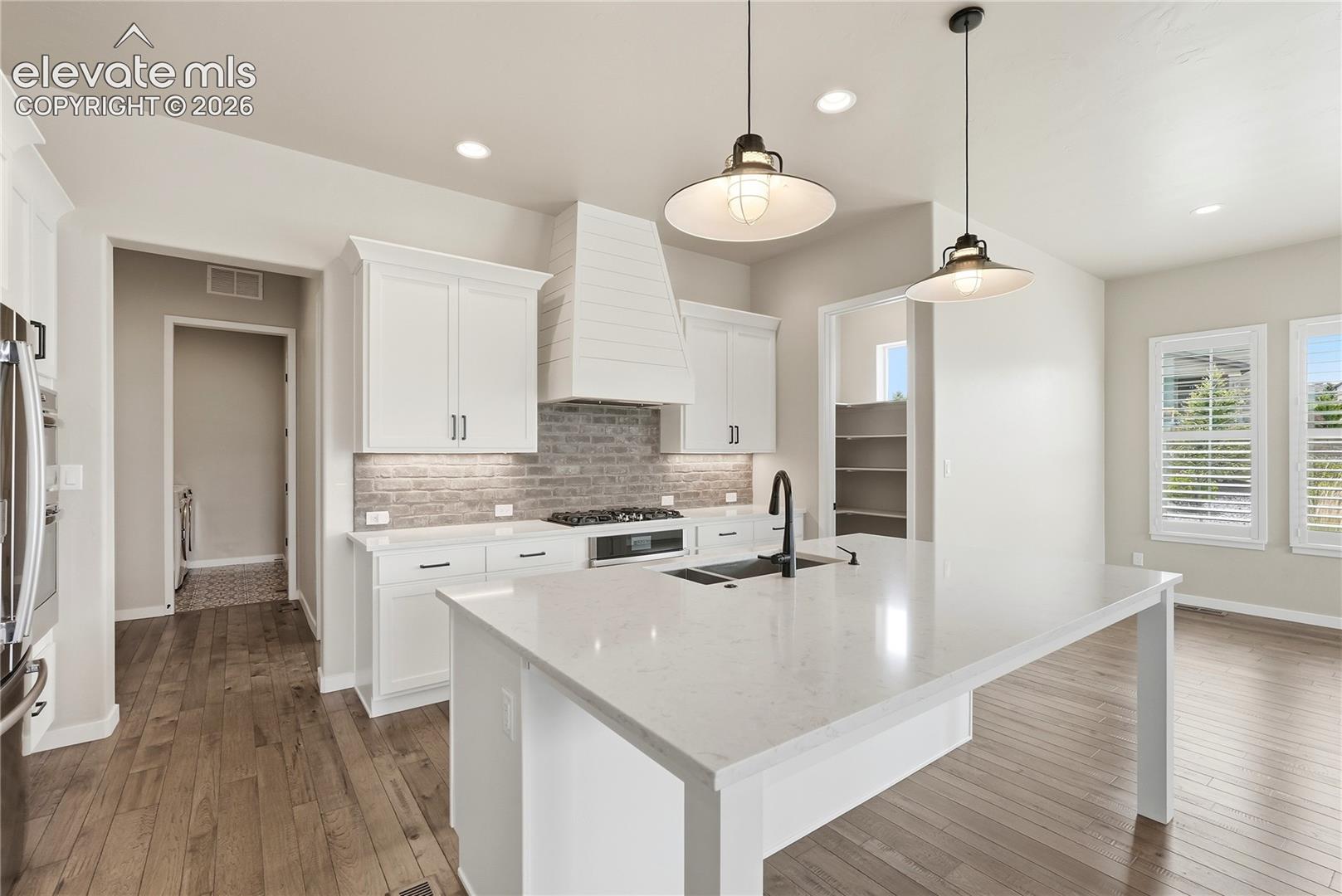 12598 Pensador Drive