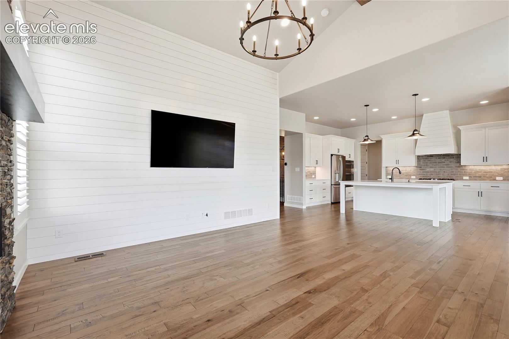 12598 Pensador Drive