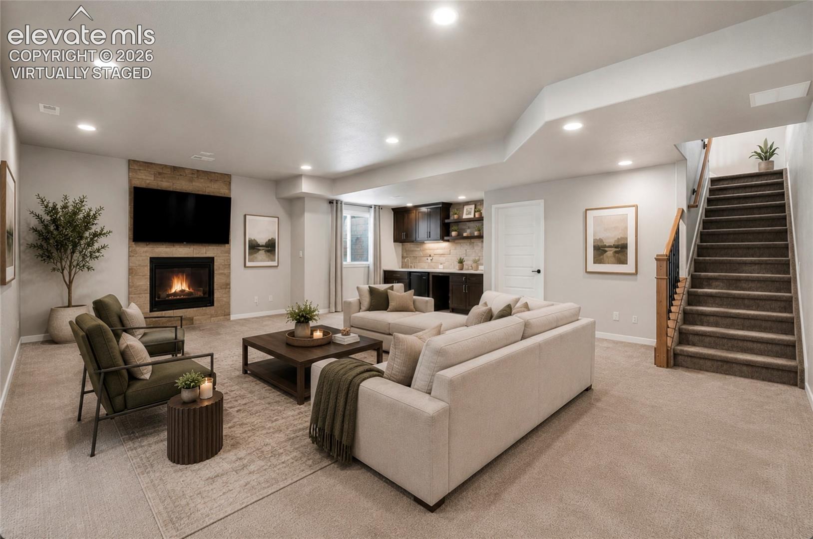12598 Pensador Drive