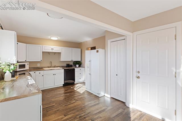 1505 Newcastle Street