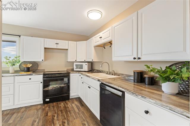 1505 Newcastle Street