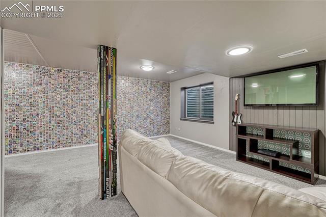 6075 Wheatgrass Drive