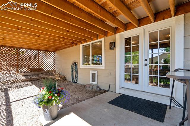 6055 Fescue Drive