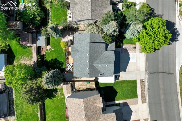 6055 Fescue Drive