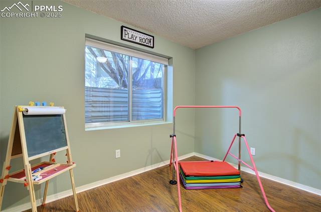 6055 Fescue Drive