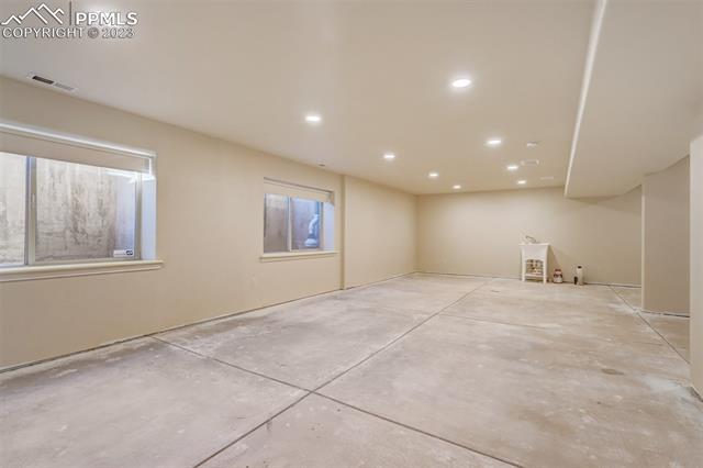 1909 La Bellezza Grove