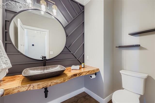 5269 Country Club Drive