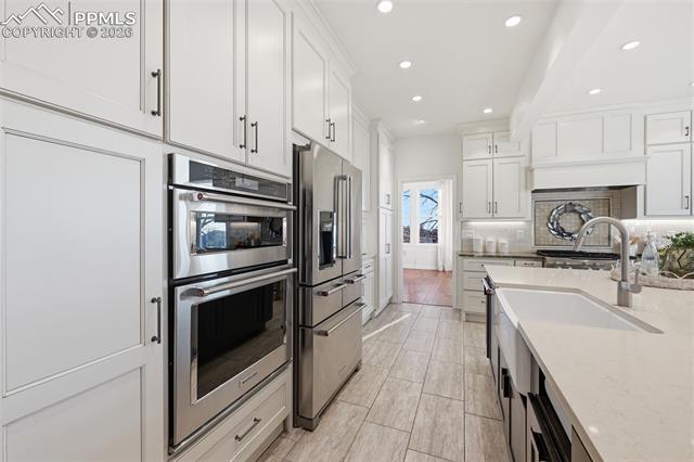 3390 Blodgett Drive