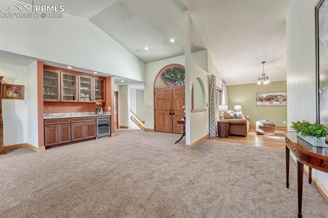 1545 Laird Circle