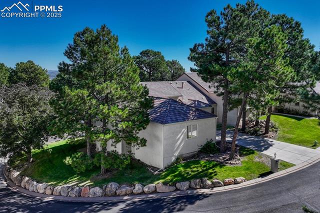 1545 Laird Circle