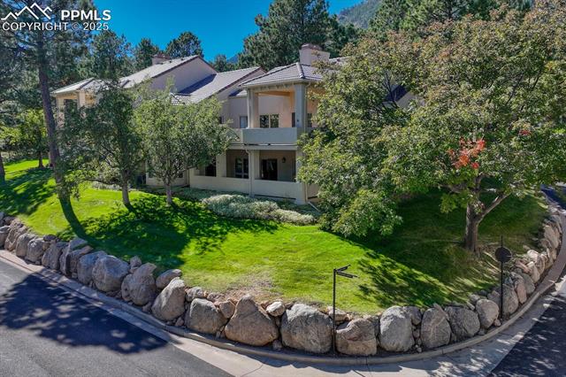 1545 Laird Circle