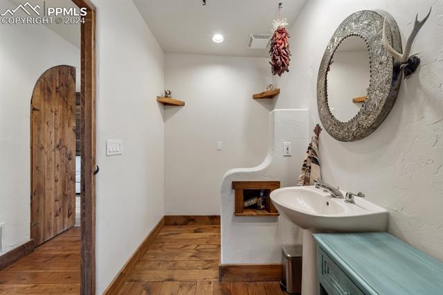 14 N 33rd Street