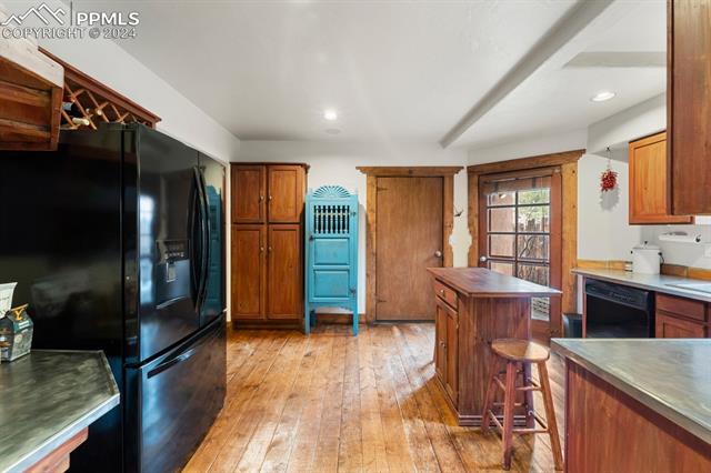 14 N 33rd Street