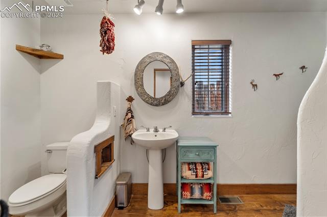 14 N 33rd Street