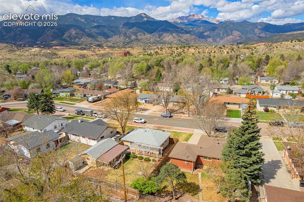 637 Glen Eyrie Circle