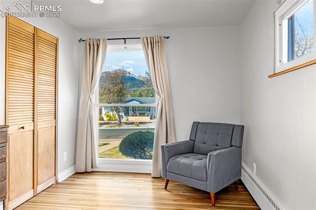 637 Glen Eyrie Circle