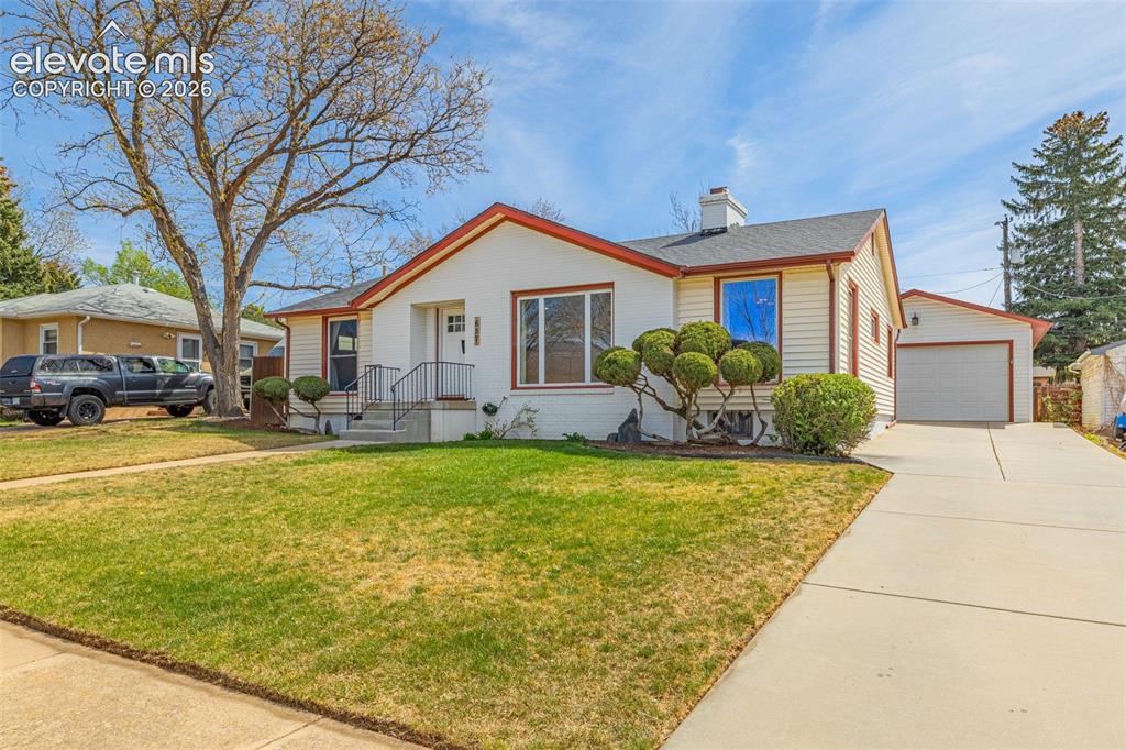 637 Glen Eyrie Circle