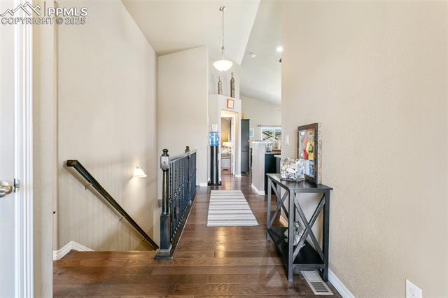 6862 Simcoe Drive