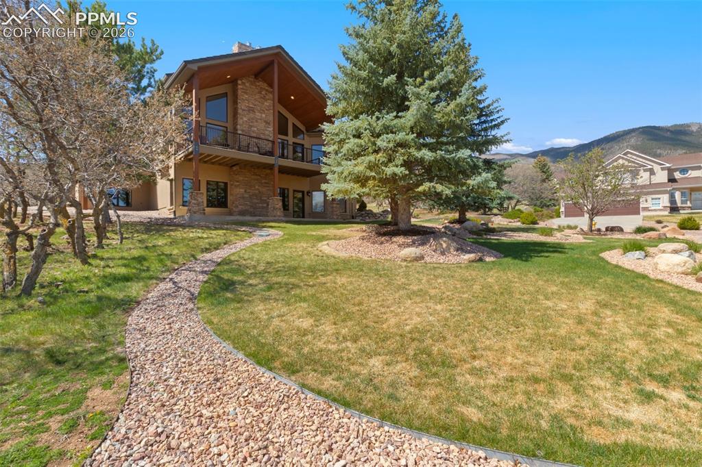 7925 Sawback Trail