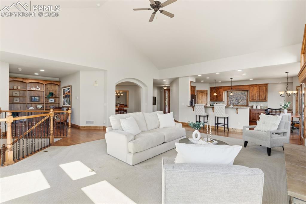 7925 Sawback Trail