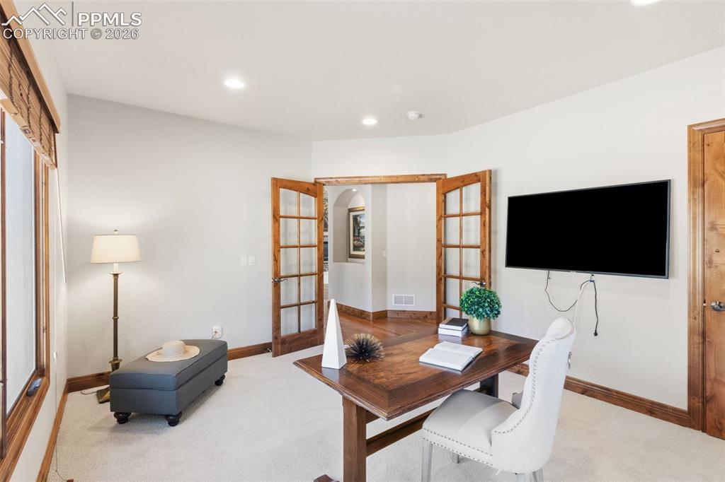 7925 Sawback Trail