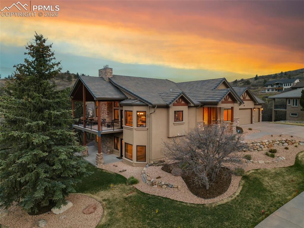 7925 Sawback Trail