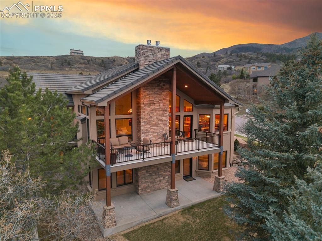 7925 Sawback Trail