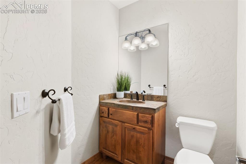 7925 Sawback Trail