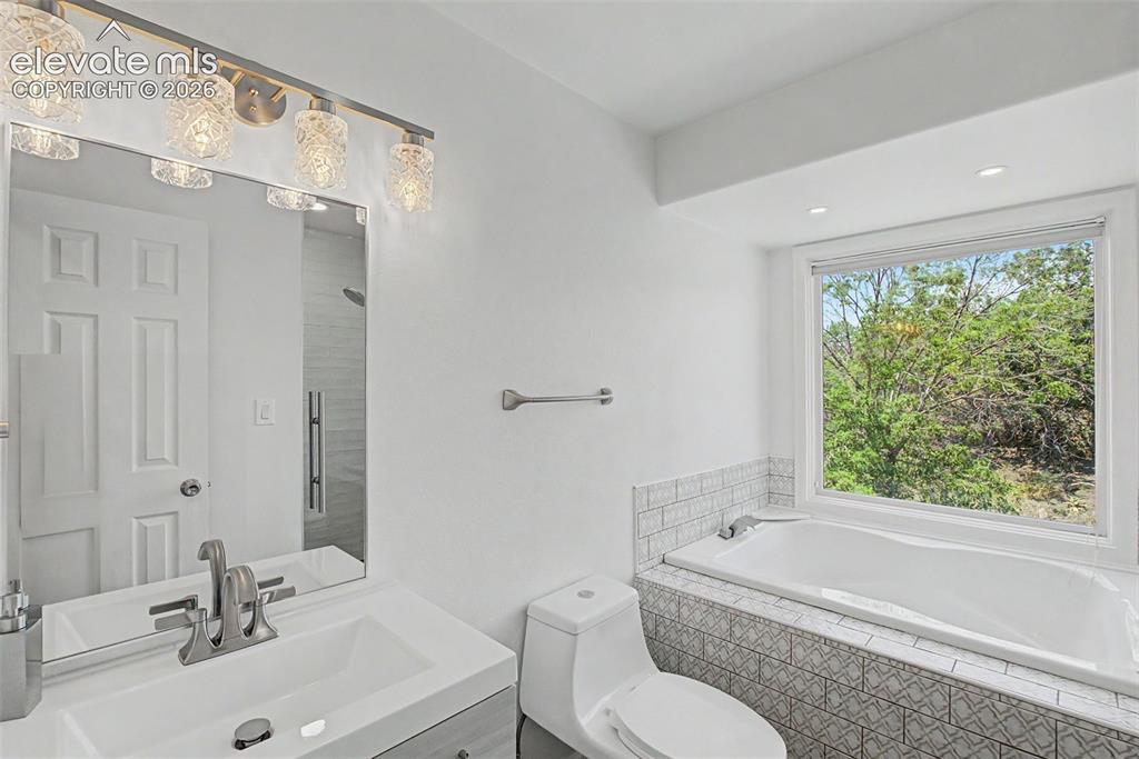 3645 Saddle Rock Road