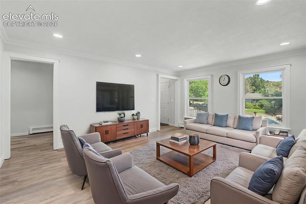 3645 Saddle Rock Road