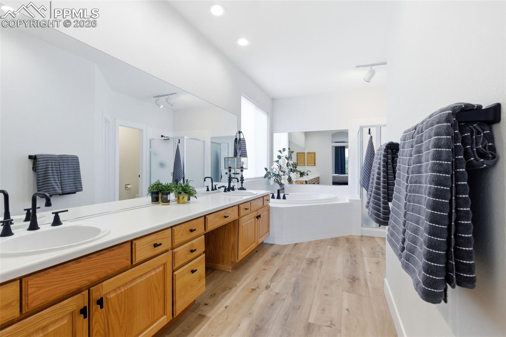 7830 Ravenstone Court