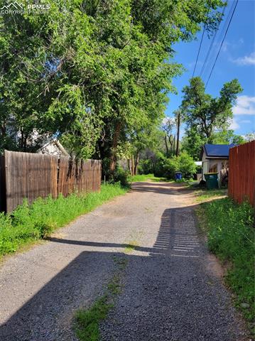 830 E San Rafael Street