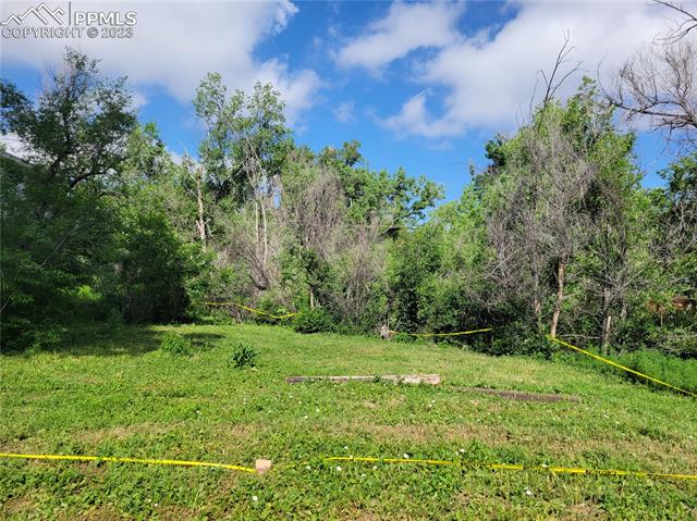 830 E San Rafael Street