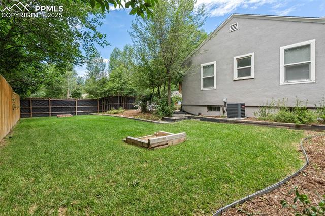 1609 W Kiowa Street