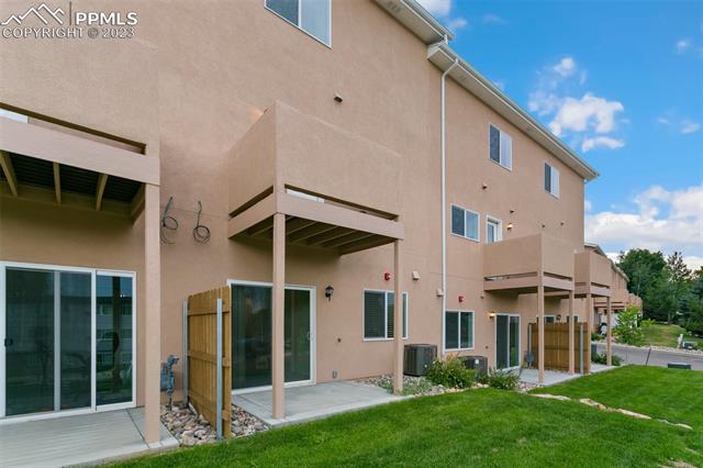 2220 E La Salle Street 103