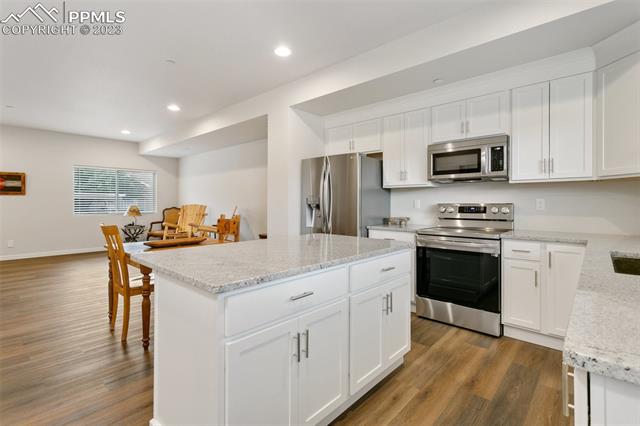 2220 E La Salle Street 103