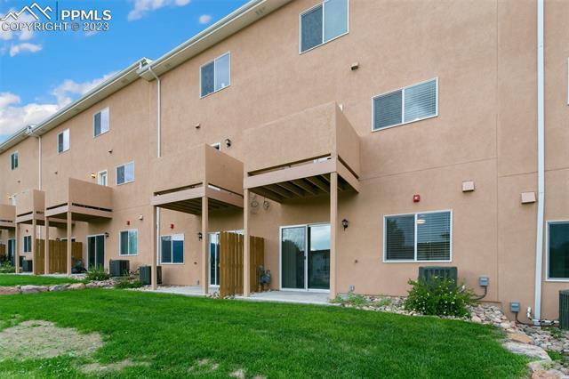 2220 E La Salle Street 103