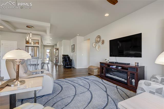 6264 Syre Point